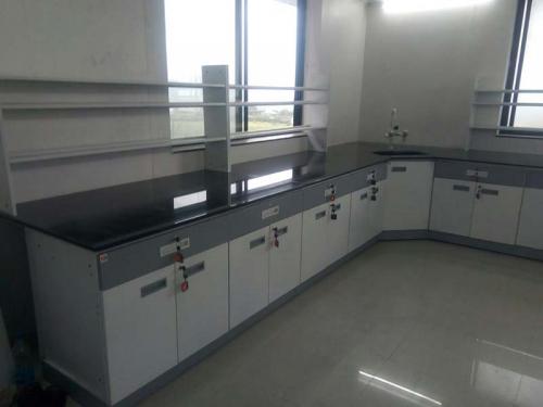 WALL-BENCH-WITH-REAGENT-RACK